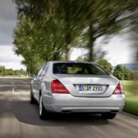 2010 Mercedes S250 CDI, S350 and S500 BlueEFFICIENCY