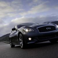 2011 Infiniti M56 price