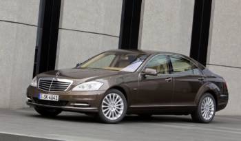 2011 Mercedes S 350 BlueEFFICIENCY and S 350 BlueTEC