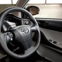 2011 Toyota iQ price