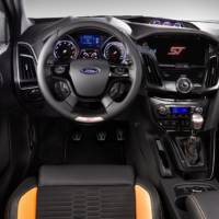 2012 Ford Focus ST in detail