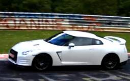 Video: 2012 Nissan GT-R spied