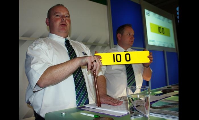 10 O Plate sold for 92920 GBP