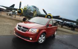 2011 Dodge Grand Caravan revealed