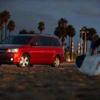 2011 Dodge Grand Caravan revealed