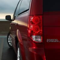 2011 Dodge Grand Caravan revealed