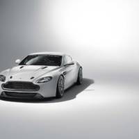 2011 Aston Martin Vantage GT4