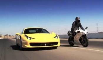 Ferrari 458 Italia vs Ducati 1198S video