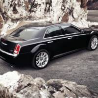 2011 Chrysler 300 new photos