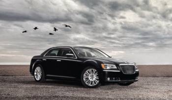 2011 Chrysler 300 new photos