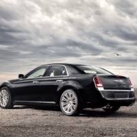 2011 Chrysler 300 new photos