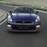 2012 Nissan GT-R 0 to 60 acceleration time