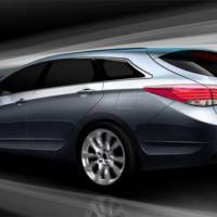 Hyundai i40W photos