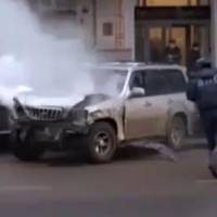 Video: Russian Motorists Beat Drunk Driver