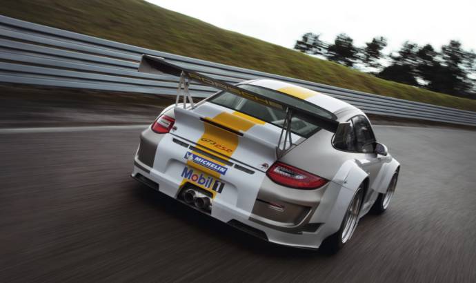 Porsche 911 GT3 RSR 2011
