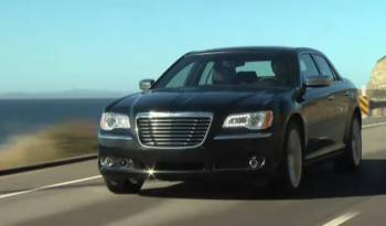 2011 Chrysler 300 video