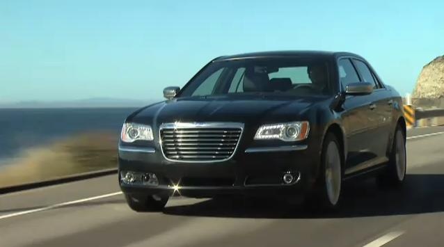 2011 Chrysler 300 video