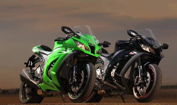 2011 Ninja ZX-10R image