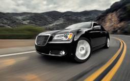 2013 Chrysler 300 Hybrid info