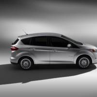 2013 Ford C-Max Energi and C-Max Hybrid