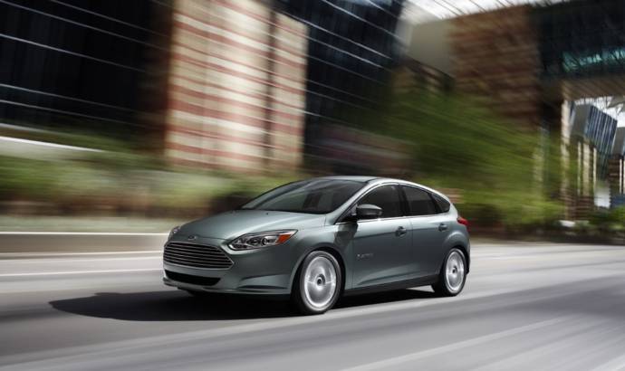 Ford Focus Electric unveiled