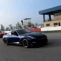 Video: 2012 Nissan GTR vs 2011 Nissan GTR