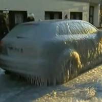 Video: Audi A3 Covered in Ice