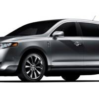 2012 Lincoln MKT Town Car and Limousine