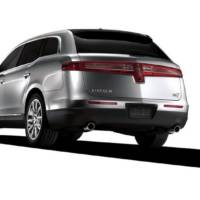 2012 Lincoln MKT Town Car and Limousine