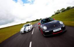 2013 Porsche 911 GT3 info