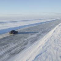 Bentley Supersports Convertible World Speed Record on Ice