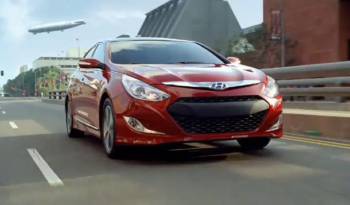 Hyundai Elantra and Sonata Hybrid ads for Super Bowl