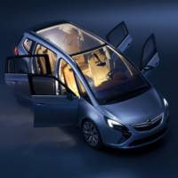 Opel Zafira Tourer Concept revealed