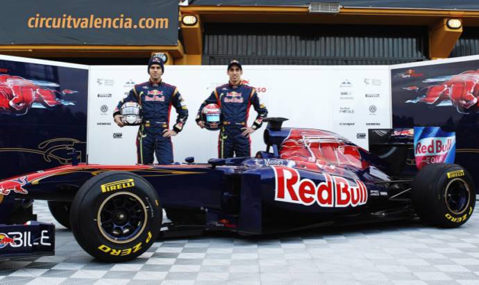 Toro Rosso STR6 2011 F1 Car