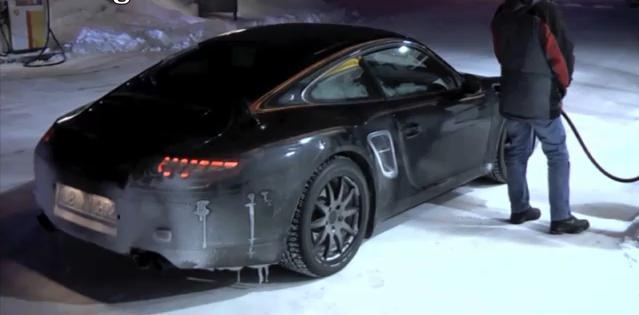 Video: 2012 Porsche 911 spied