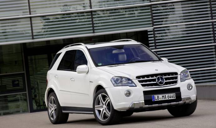 2012 Mercedes ML63 AMG details