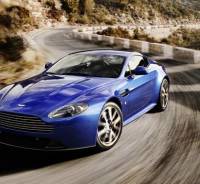 Aston Martin Vantage S Video