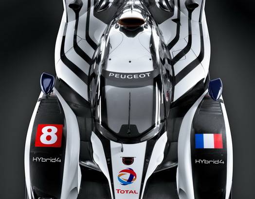 Peugeot 908 HYbrid4 LMP1 Racecar