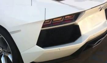 Video: Lamborghini Aventador revving its engine