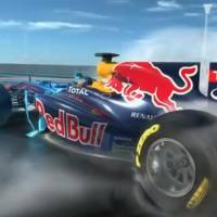 Video: Mark Webber explains KERS and Rear Wing on 2011 F1 Car