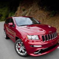 2012 Jeep Grand Cherokee SRT8 revealed in New York