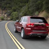 2012 Jeep Grand Cherokee SRT8 revealed in New York