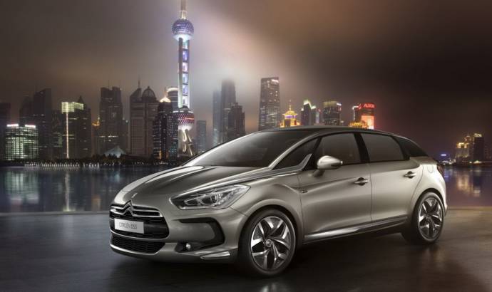 Citroen DS5 unveiled