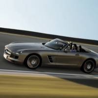 2012 Mercedes SLS AMG Roadster - Price and Specs