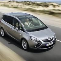 2012 Opel Zafira Minivan Unveiled