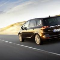 2012 Opel Zafira Minivan Unveiled