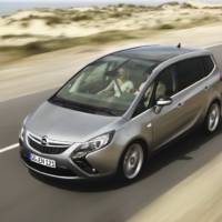 2012 Opel Zafira Minivan Unveiled