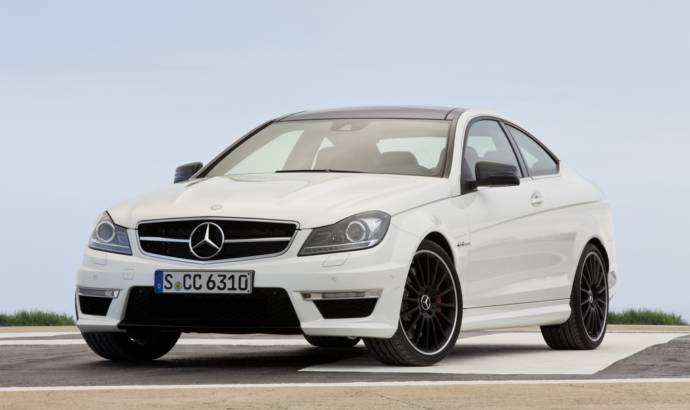 Mercedes C63 AMG Coupe Review Video