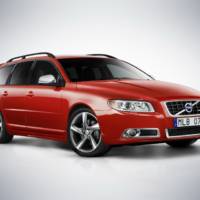 Volvo S80 Executive and V70 R Design