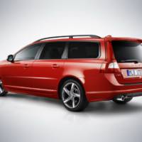 Volvo S80 Executive and V70 R Design